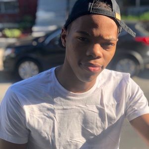 Meet your Posher, Philip